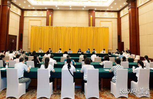 擼起袖子加油干 巾幗之力譜寫河北發(fā)展新篇章